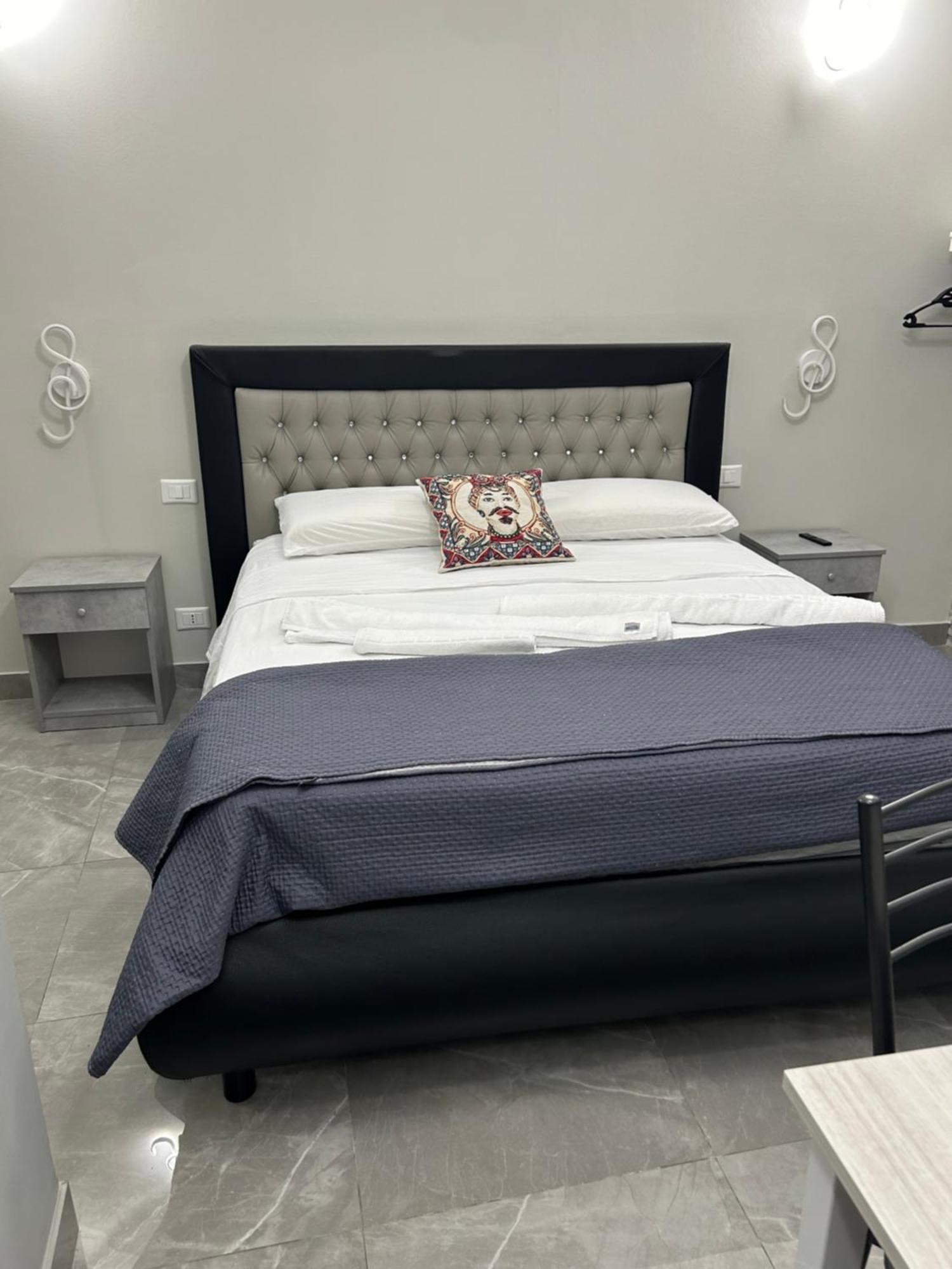 Fanale House Apartment Катания Екстериор снимка