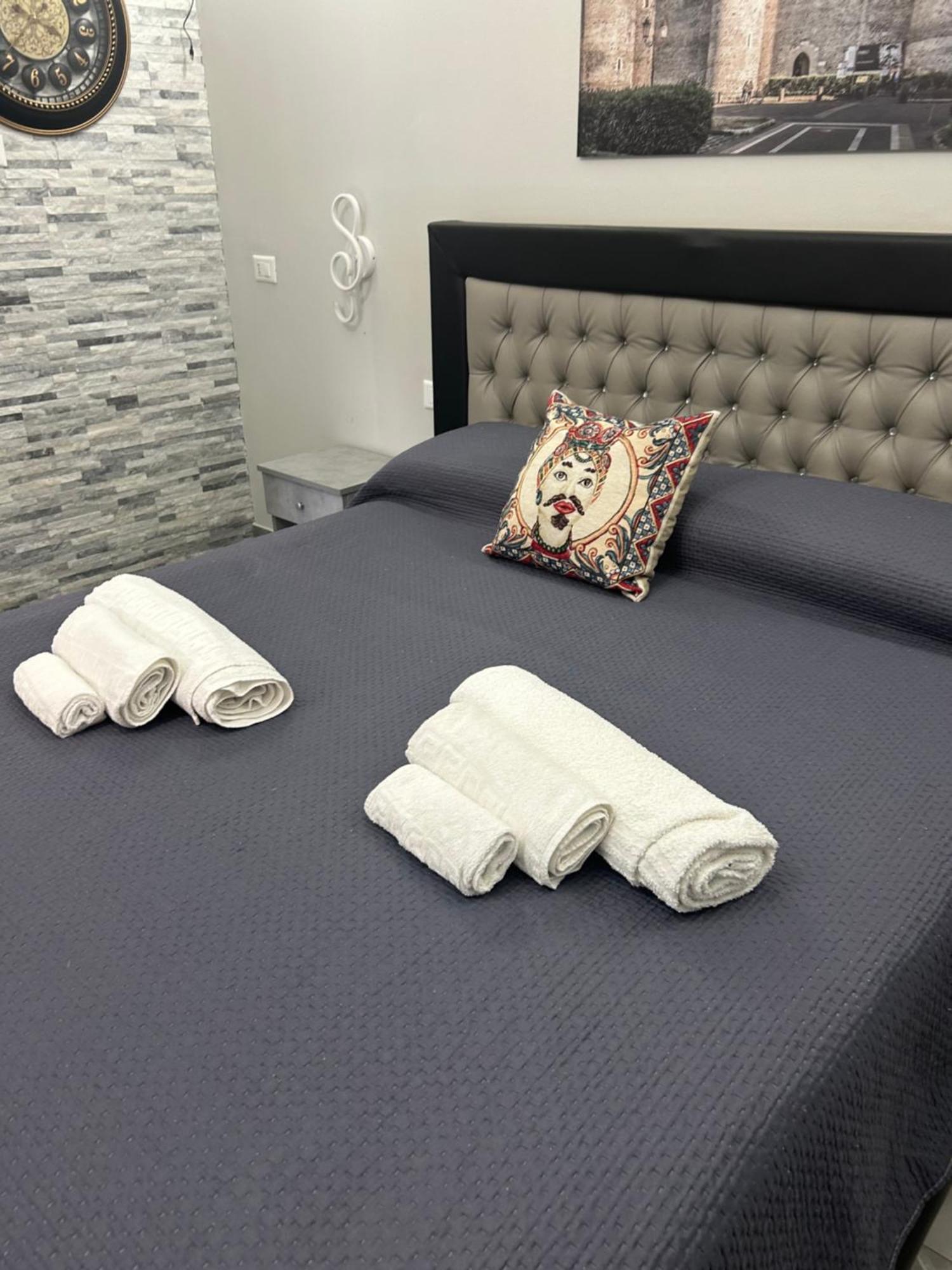 Fanale House Apartment Катания Екстериор снимка