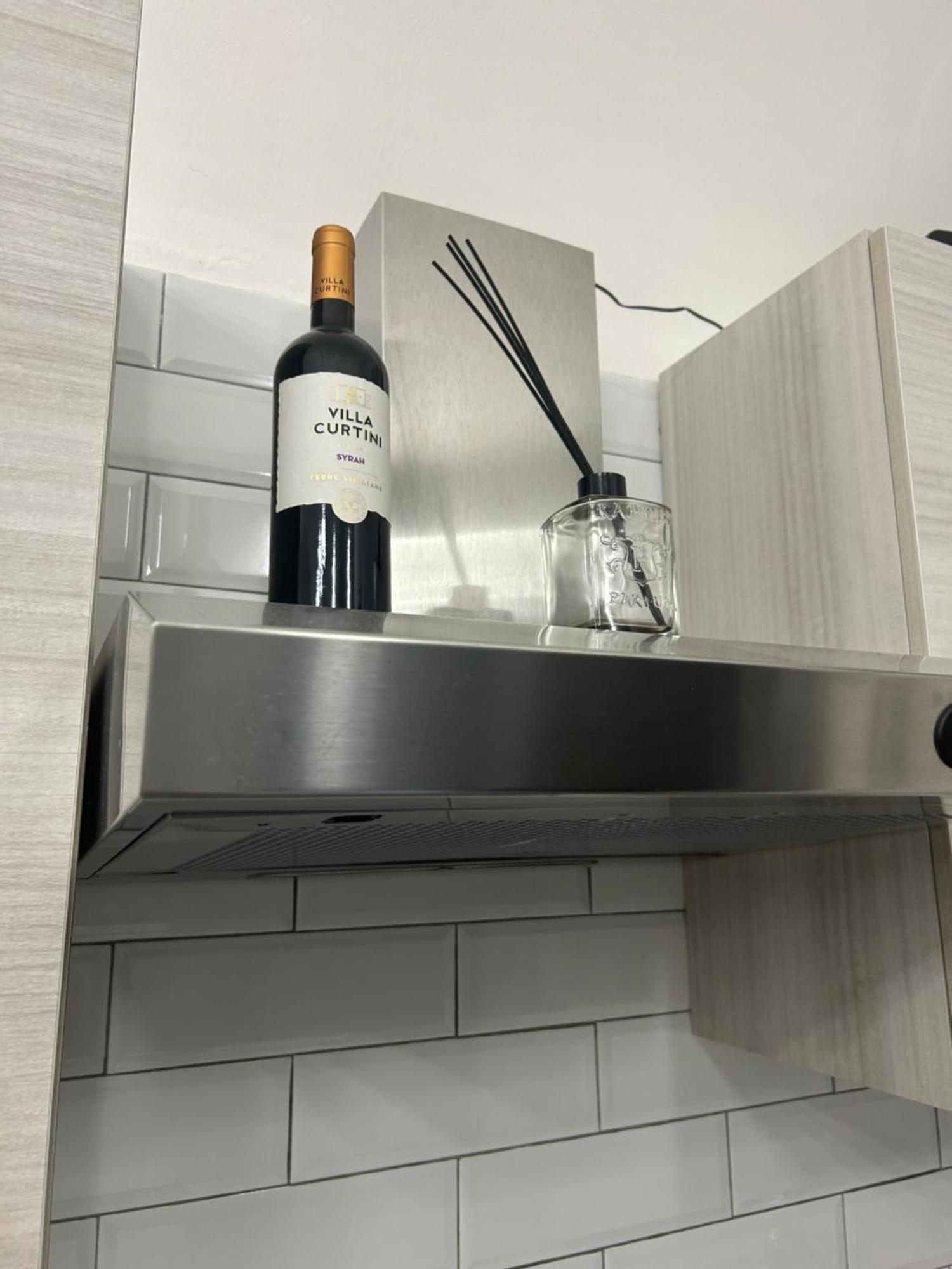 Fanale House Apartment Катания Екстериор снимка