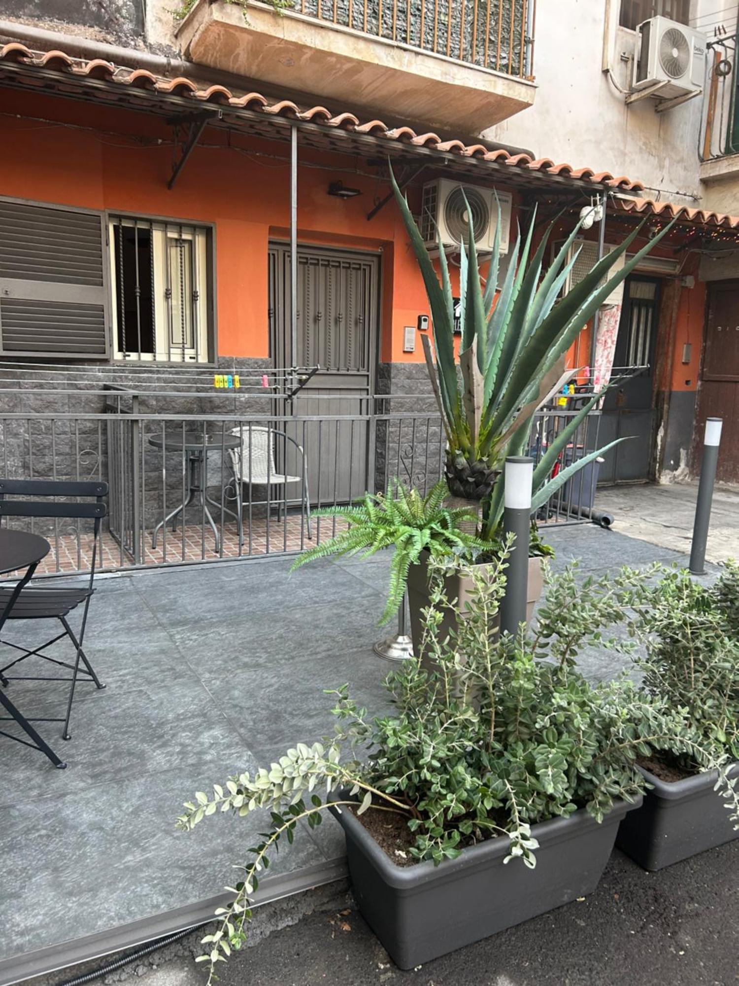 Fanale House Apartment Катания Екстериор снимка