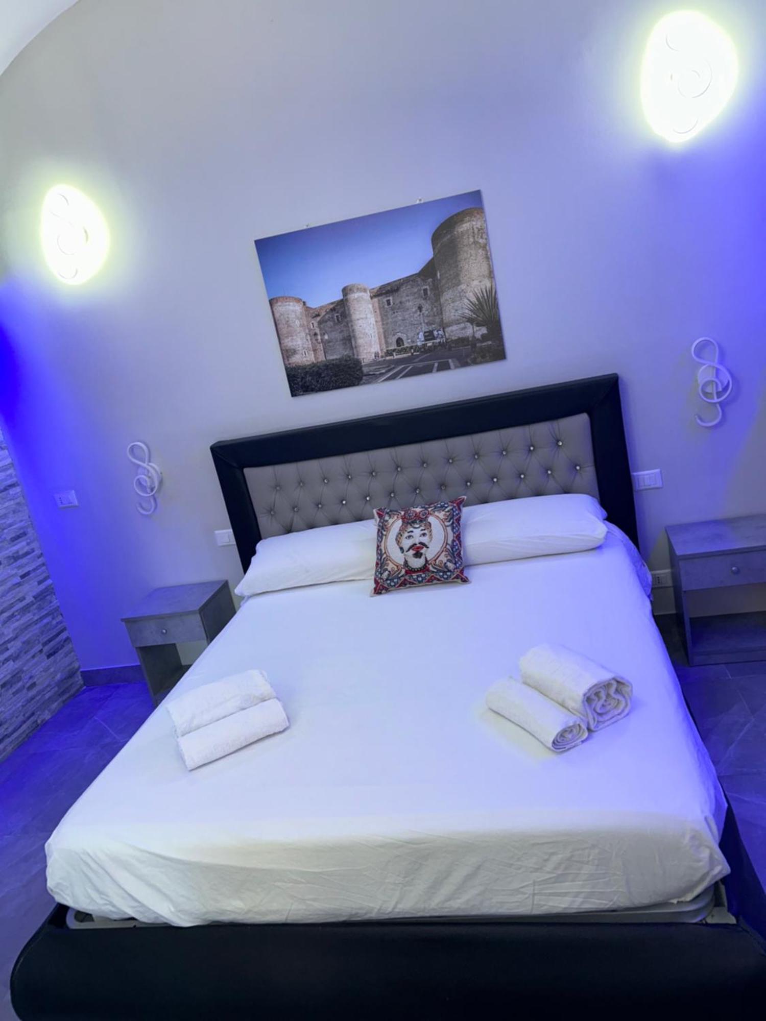 Fanale House Apartment Катания Екстериор снимка
