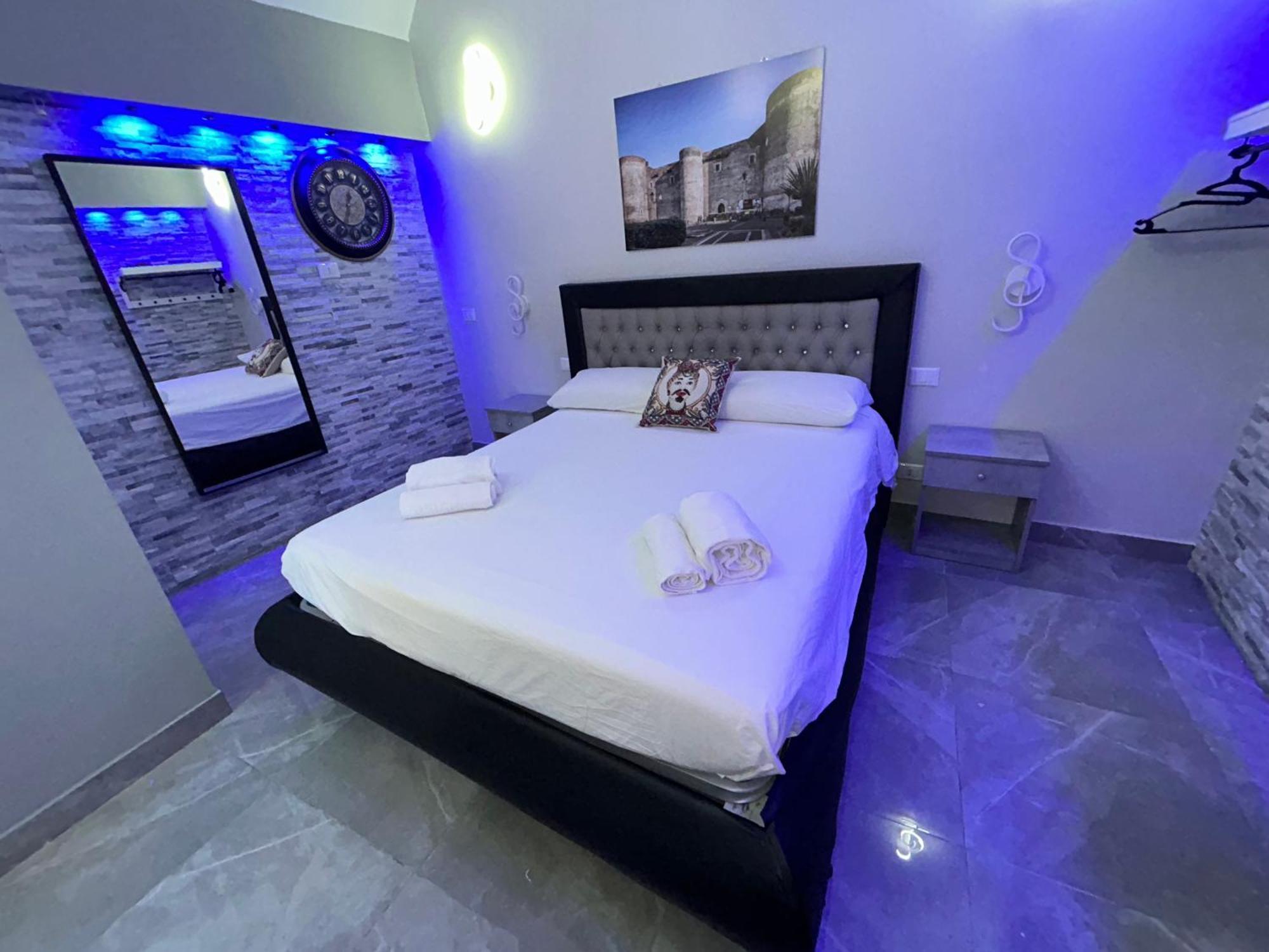 Fanale House Apartment Катания Екстериор снимка